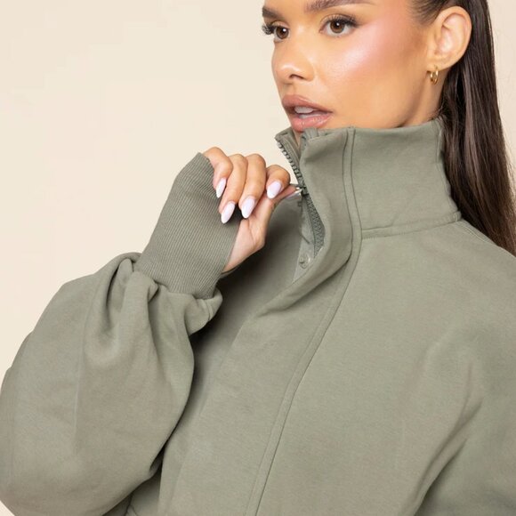 Popflex Ooey Gooey Half Zip in Light Sage S/M - Picture 4 of 4